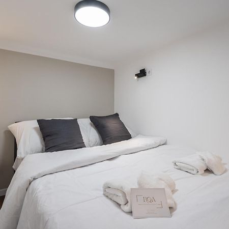 K33- Boutique Apartments, Best Location, By Bqa ブダペスト エクステリア 写真