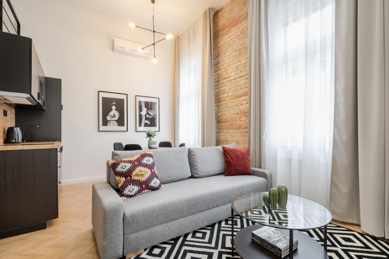 K33- Boutique Apartments, Best Location, By Bqa ブダペスト エクステリア 写真