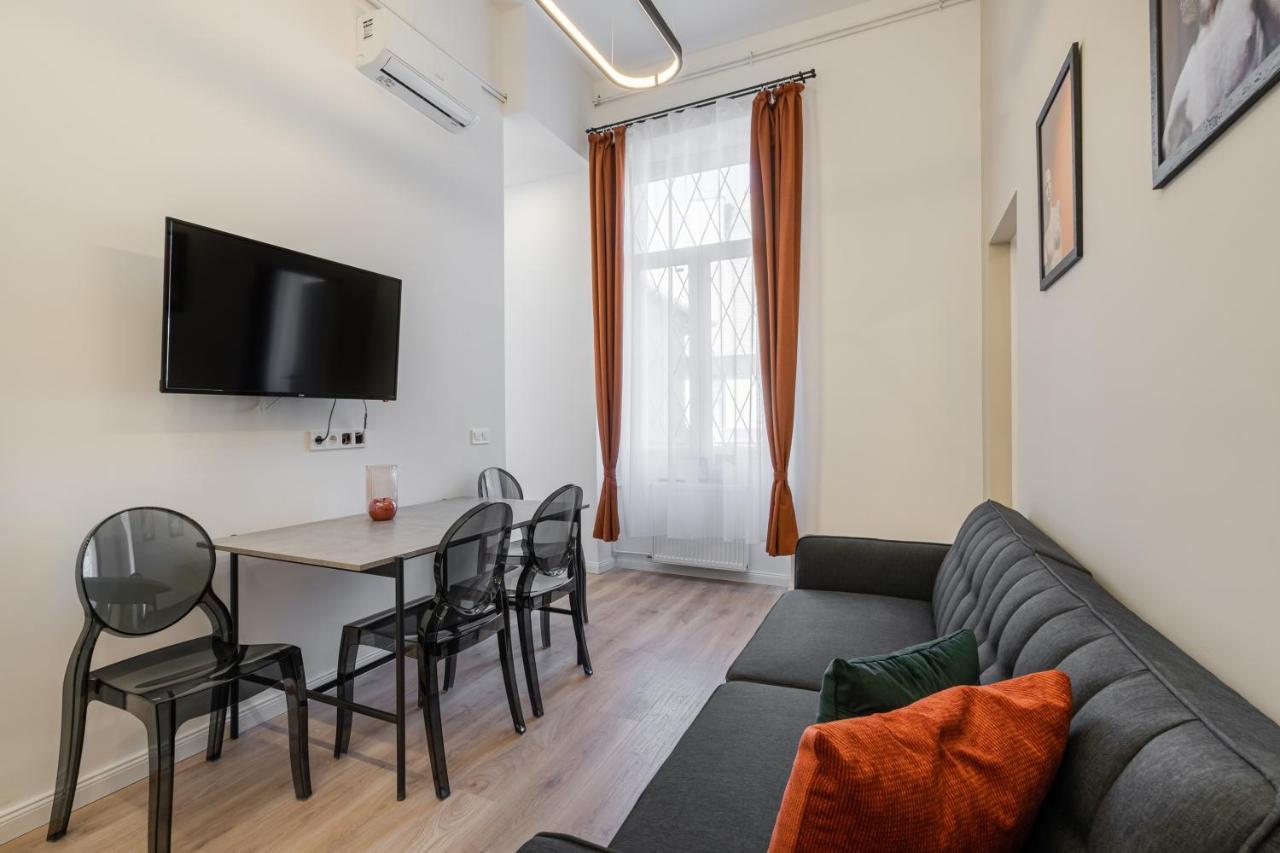 K33- Boutique Apartments, Best Location, By Bqa ブダペスト エクステリア 写真